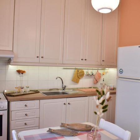 Άlthea Apartment Chalkís Exteriör bild