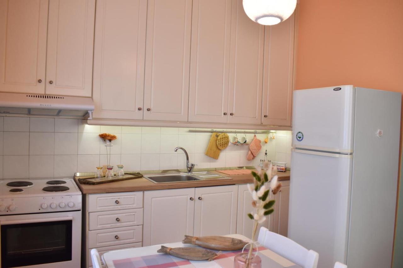 Άlthea Apartment Chalkís Exteriör bild